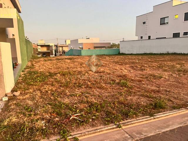 #179 - Terreno em condomínio para Venda em Eusébio - CE
