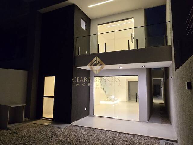 Casa para Venda em Fortaleza - 3