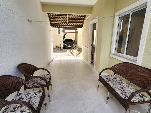 Casa para Venda em Fortaleza - 3