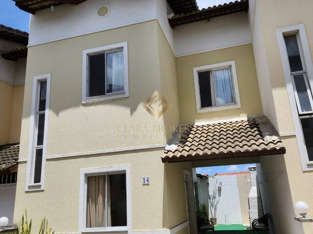 Casa para Venda em Fortaleza - 2