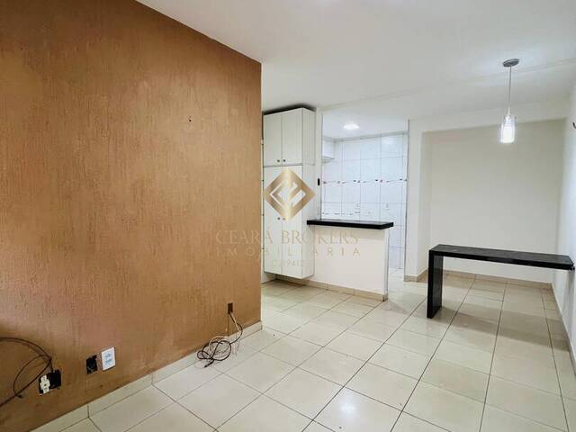 Apartamento para Venda em Maracanaú - 5